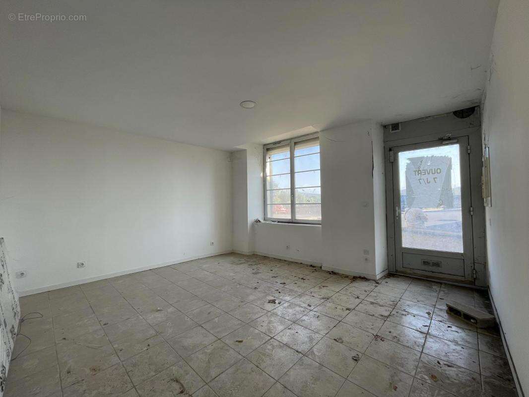 Appartement à TREBES