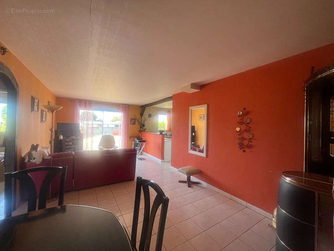 Maison Saint Hilaire La Foret 3 pièce(s) 64 m2 - photo 2
