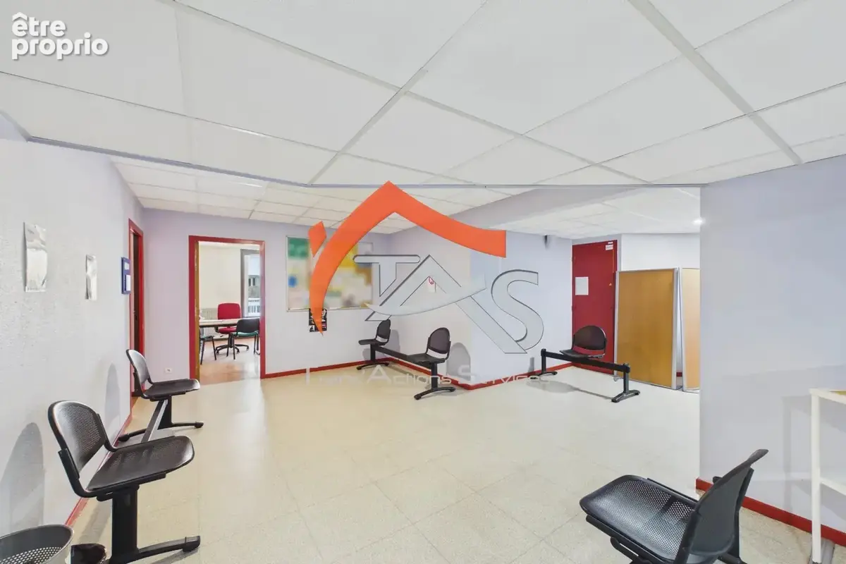 Vente Bureau-local Saint-etienne(42000) 489 000ï¿œ - photo 9