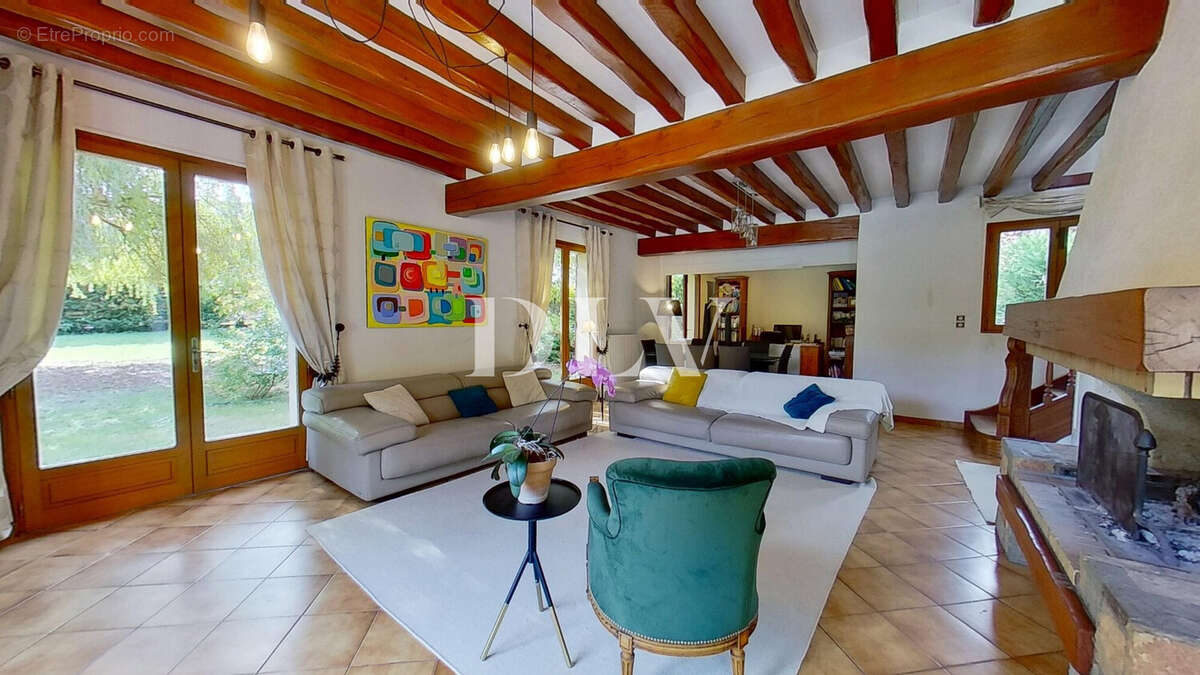 Maison à SAMOIS-SUR-SEINE