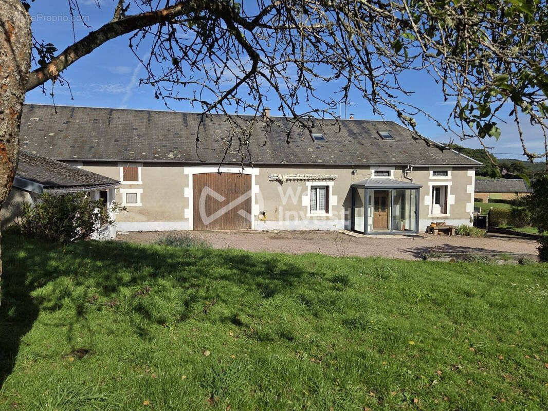 Maison à DUN-LES-PLACES