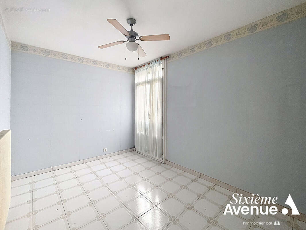 Appartement à VENISSIEUX