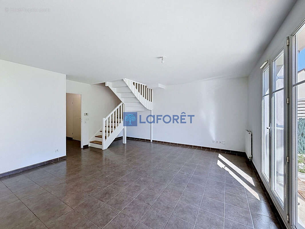 Maison Saint Pierre Du Perray 5 pièce(s) 110,93m2 - photo 7