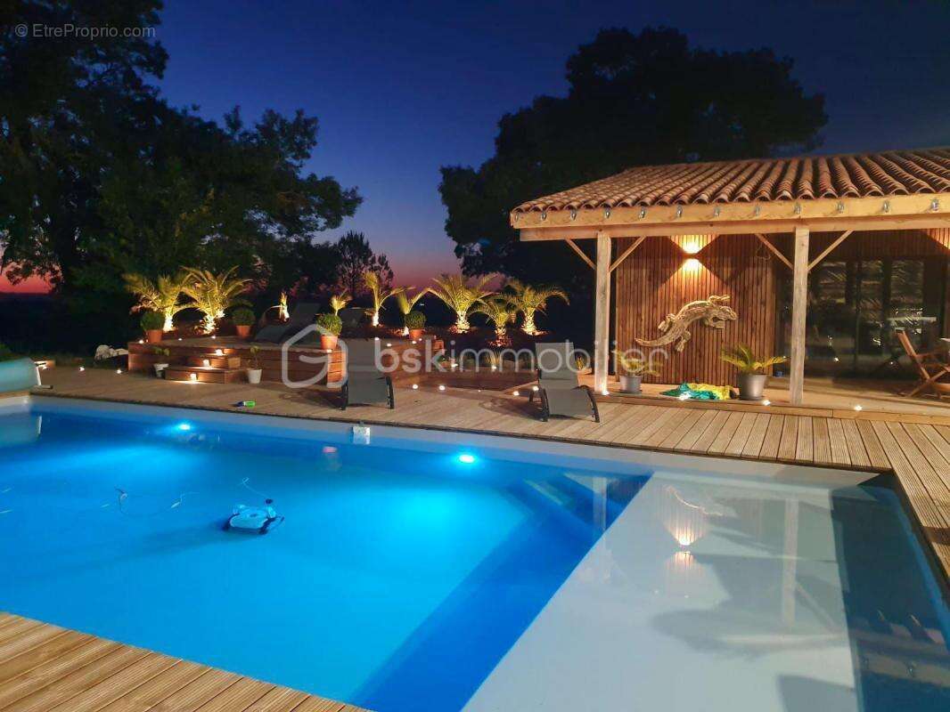 Sud toulouse (45 min) – domaine d'exception 231m² avec piscine & vue pyrénées sur 1 hectare (dpe: a) - photo 11