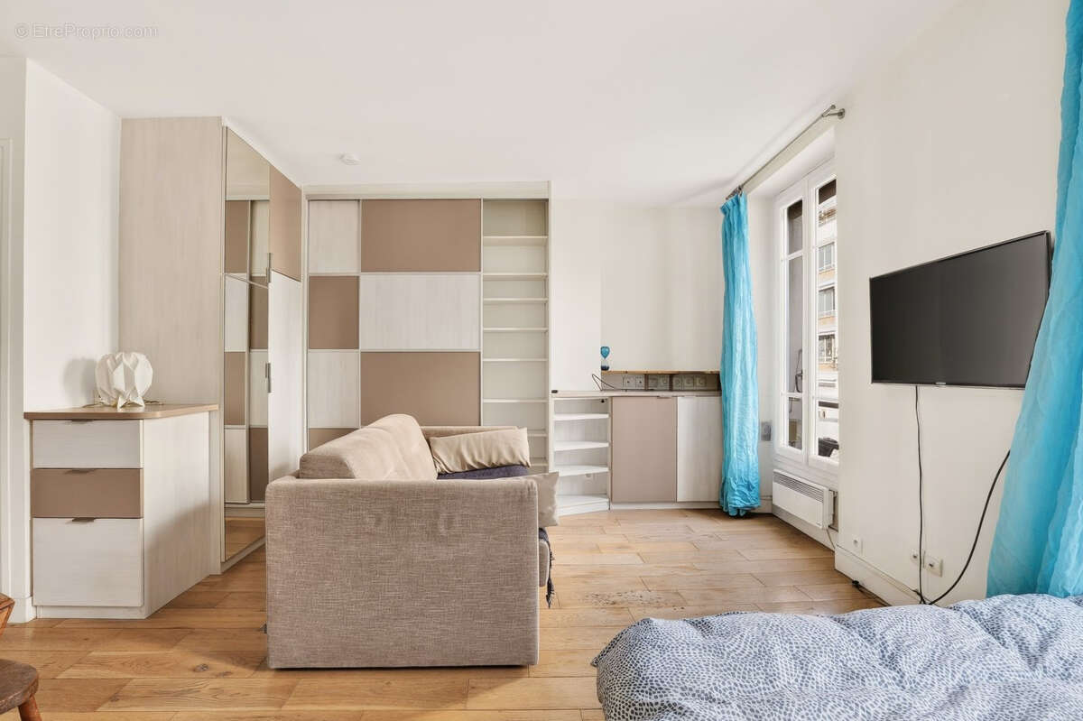 Appartement à PARIS-12E