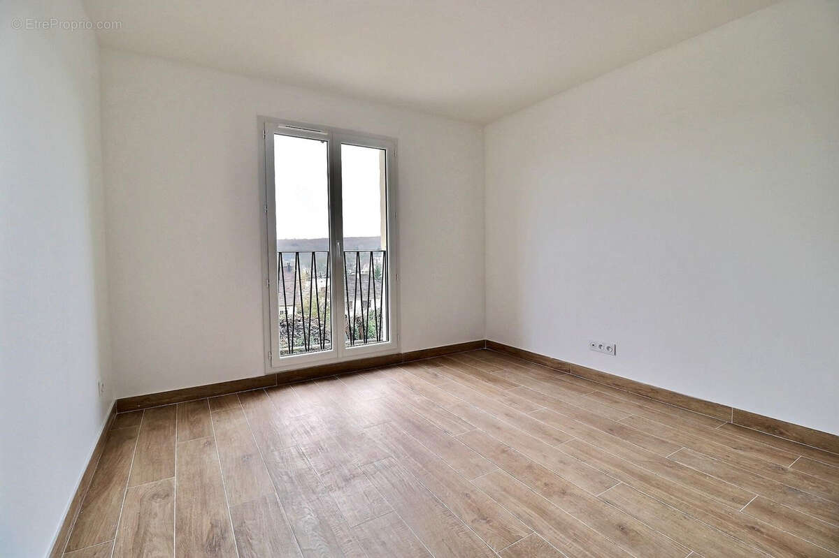 Maison à L'ETANG-LA-VILLE