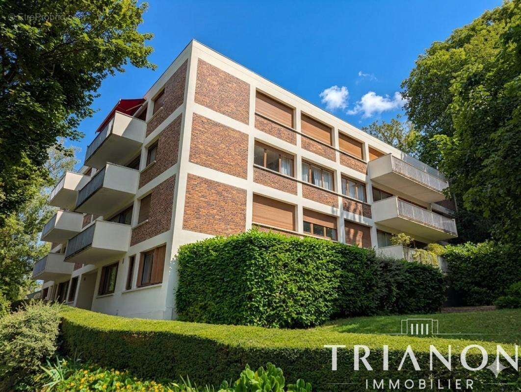 Appartement à L'ETANG-LA-VILLE