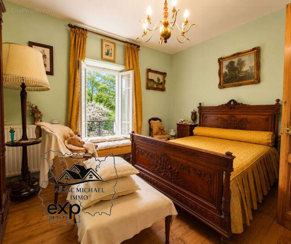 Maison 182 m² à Le Chambon-Sur-Lignon  - photo 7