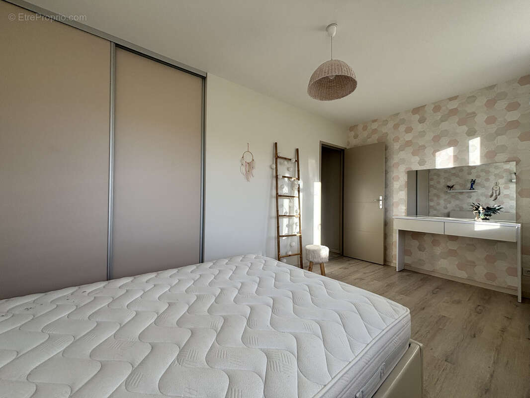 Maison à PONTCHARRA-SUR-TURDINE