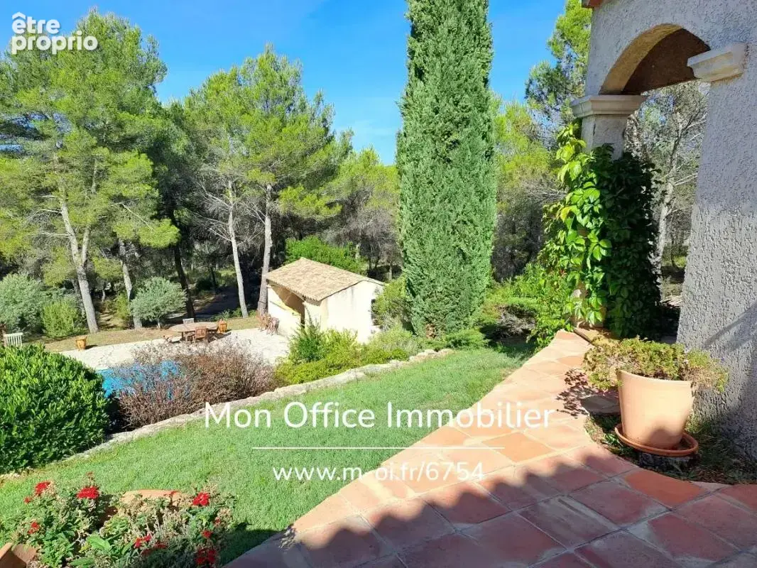 Référence : 6754-VCL. - Maison avec belle vue dominante - Piscine et pool-house - Proche Aix à ROGNES - photo 15
