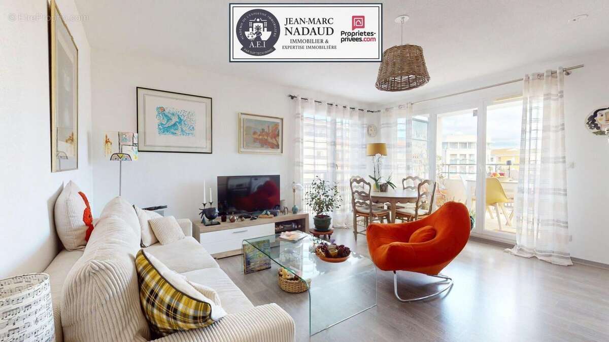 Appartement à PUGET-SUR-ARGENS