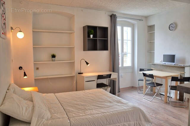 Appartement à PIERRELATTE