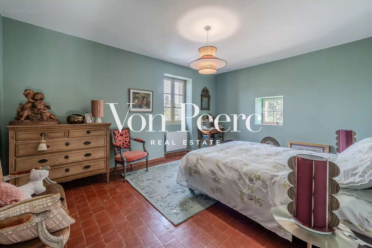 Maison à PLAN-D'ORGON