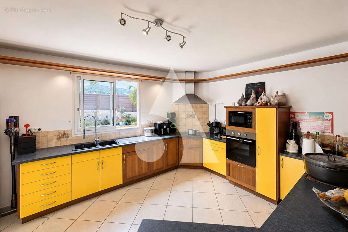 Villa d'exception avec pisicine - photo 3