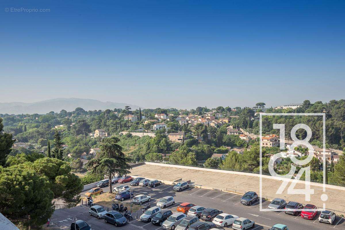 Appartement à MARSEILLE-13E