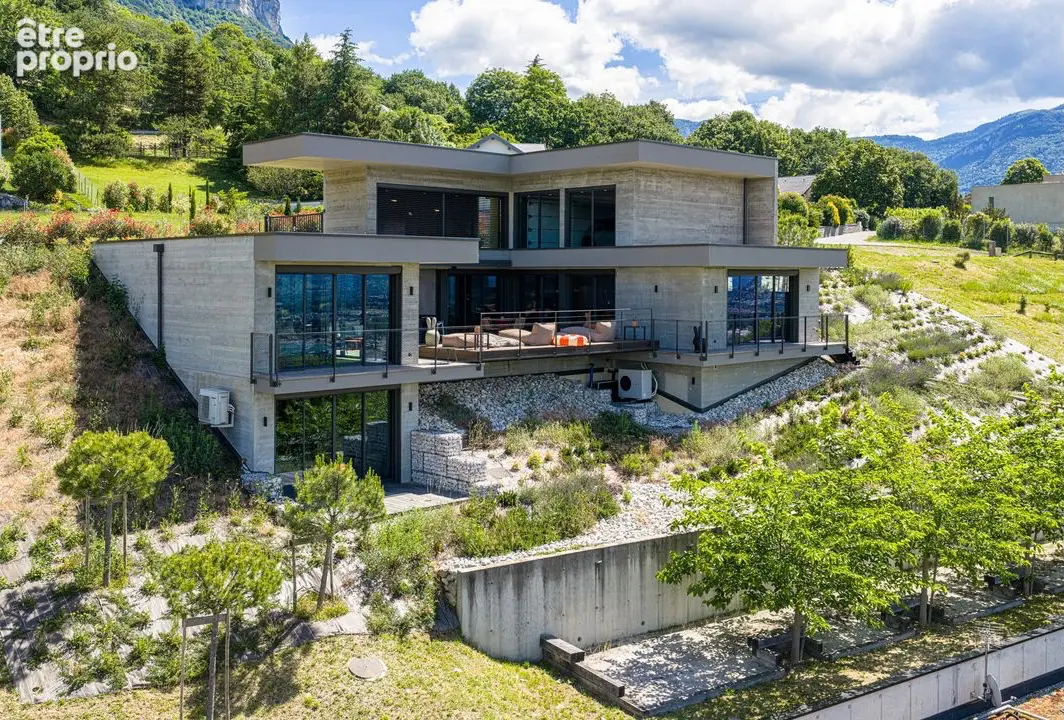Villa Saint Alban Leysse 4 pièces 175 m2/terrain 1274 m² - photo 1