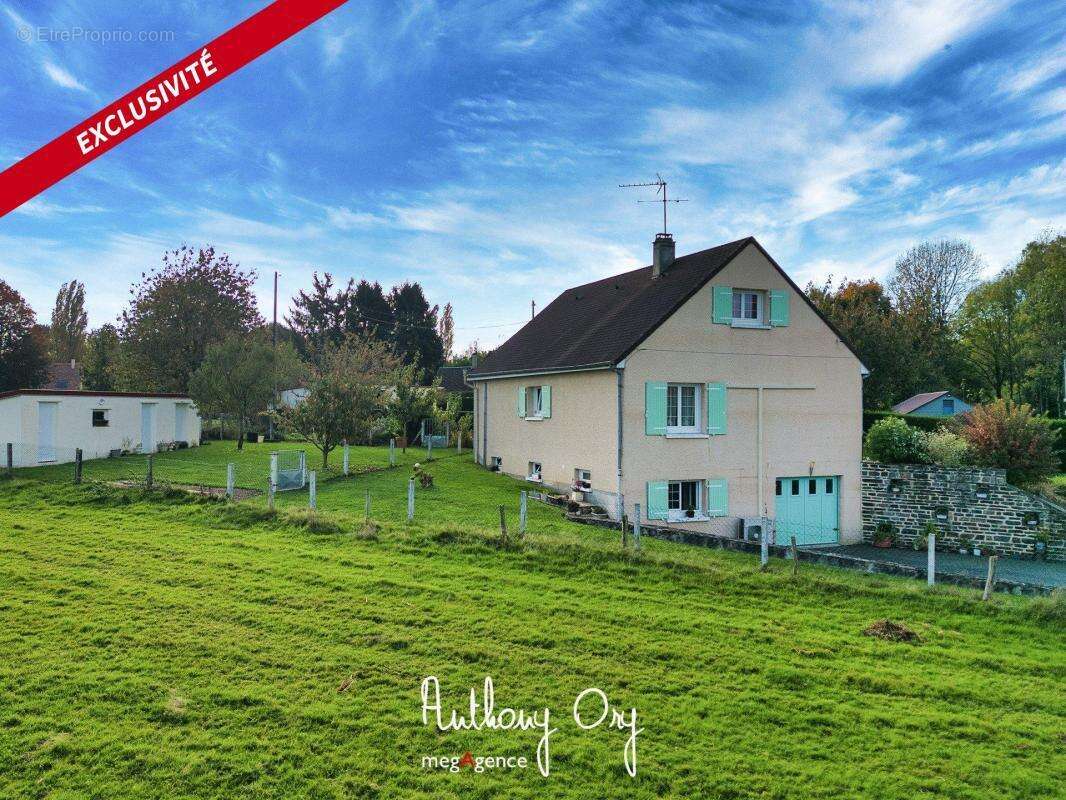 Maison à SAINT-SEVER-CALVADOS