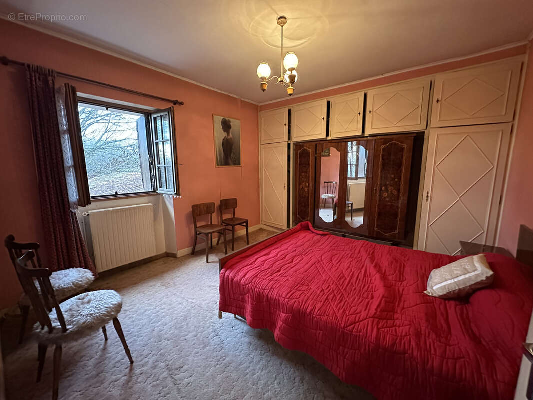 Maison à MEDILLAC