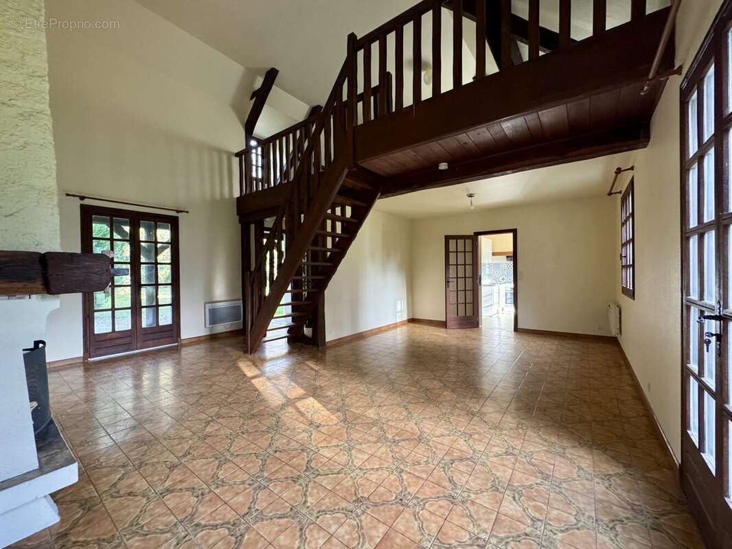 Maison à SAINT-CYR-EN-VAL