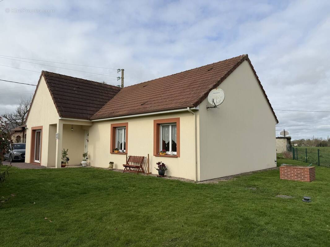 Maison à BERNAY