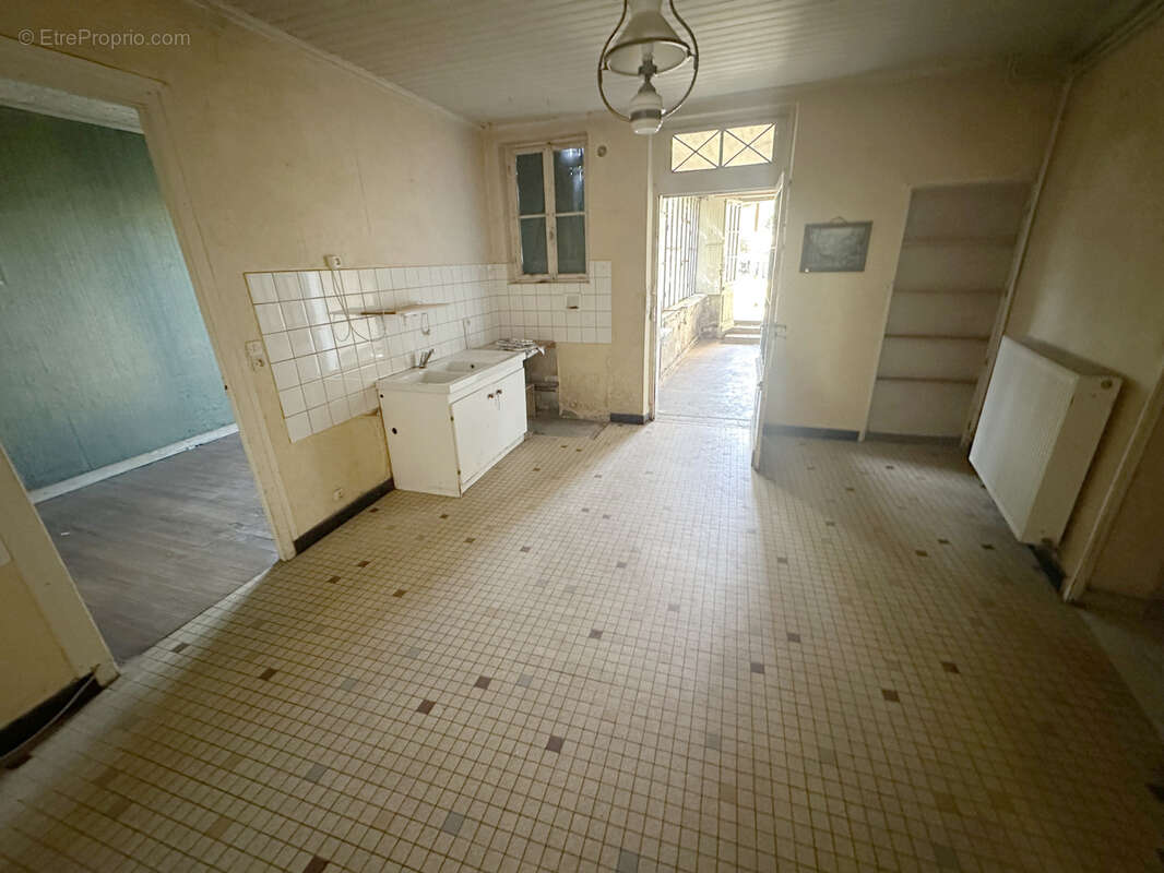 Maison à SAINTE-BAZEILLE