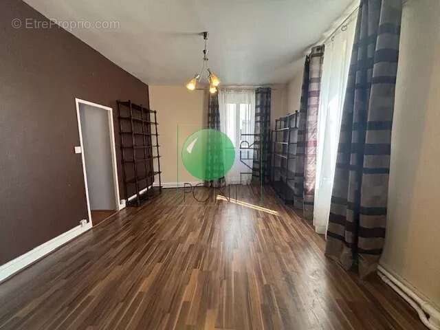 Maison à BALLANCOURT-SUR-ESSONNE