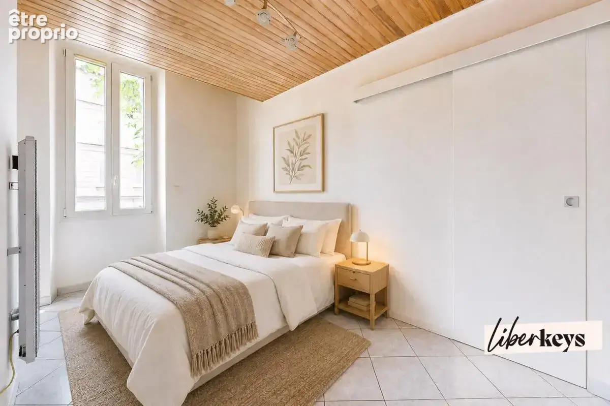  T2 43 m² – Séjour 21 m² – Dressing – Métro Chartreux - photo 8