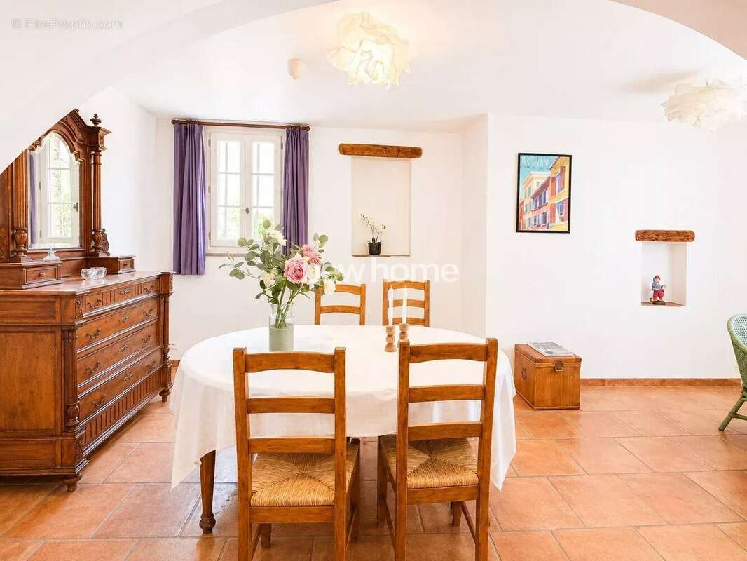 Authentique maison de village avec maison d'amis, patio et terrasse au cœur de La Garde-Freinet - photo 5