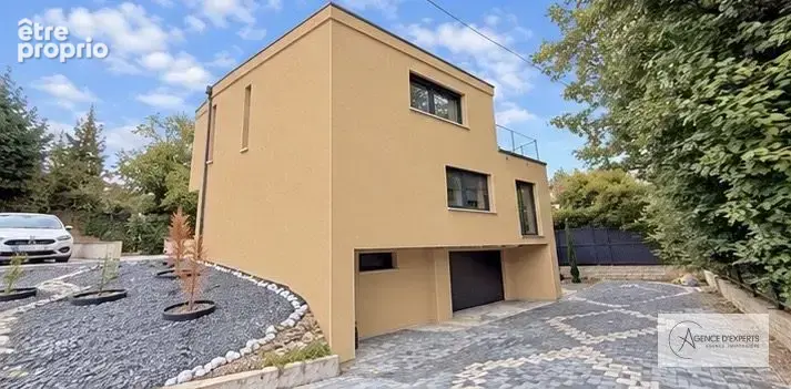 Maison 6 pièces 138 m² à vendre à Franois (25770) - photo 2
