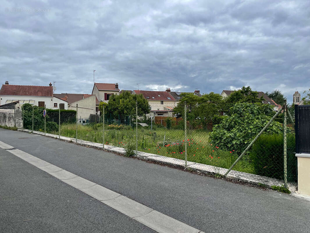 Terrain à VILLERS-SAINT-PAUL