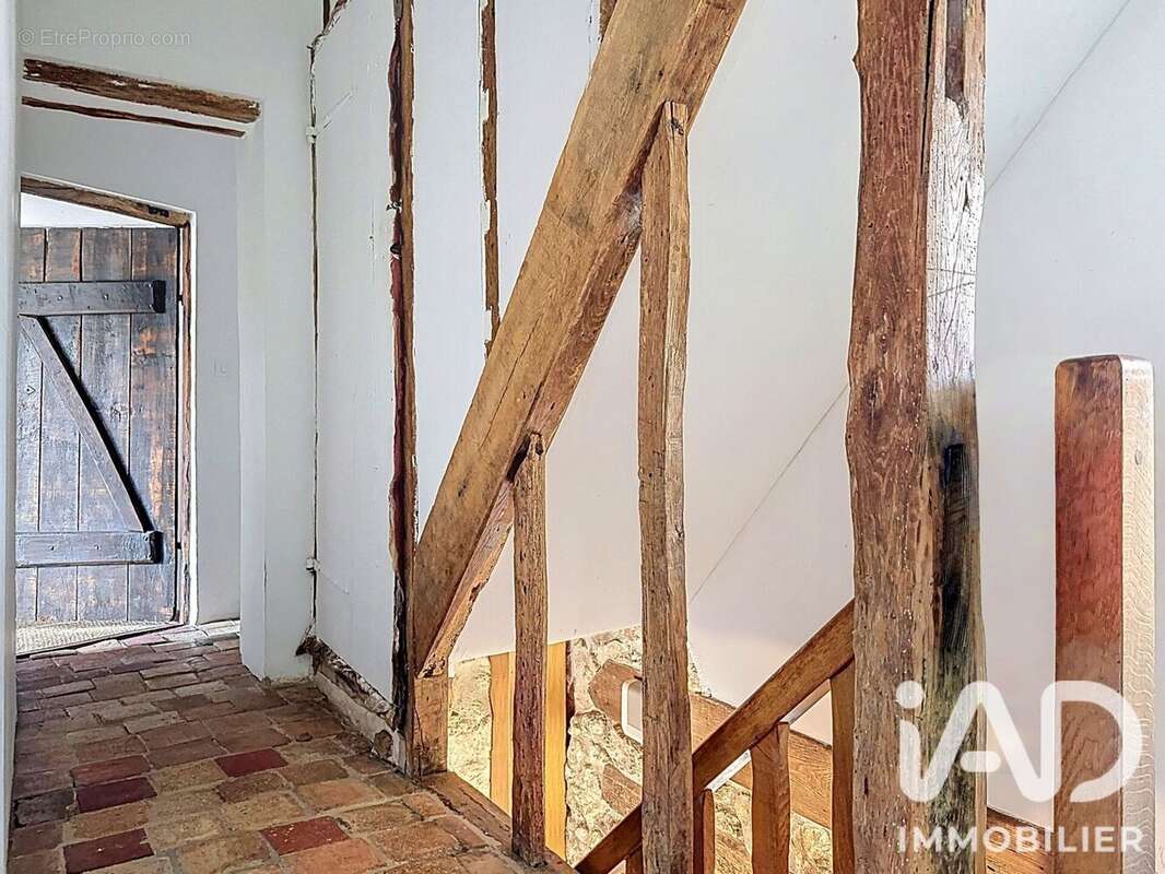 Maison 115 m² à Mondonville-Saint-Jean  - photo 8