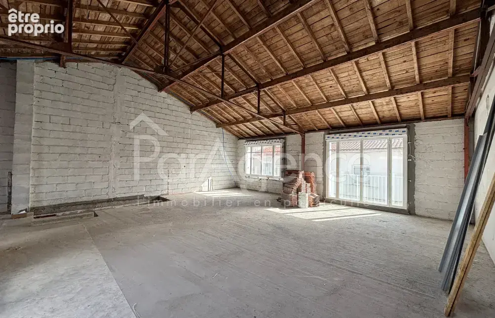 Royan appartement a amenager centre ville et plage a pied - photo 3