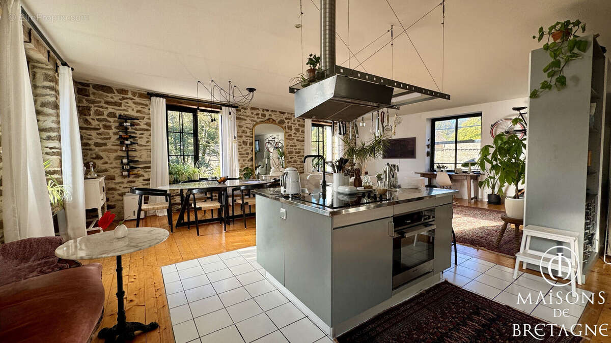 Appartement à PONT-AVEN