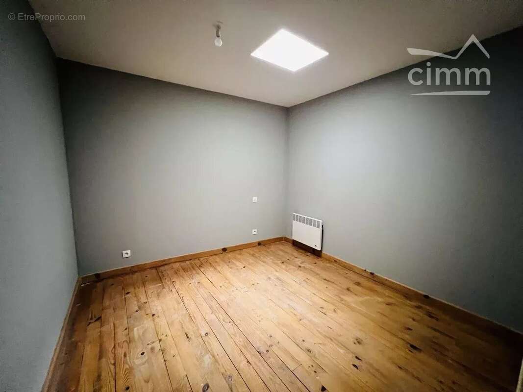 Maison à ROQUEFEUIL