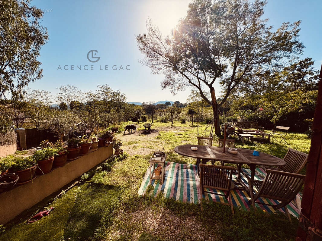 Maison à PLAN-DE-LA-TOUR