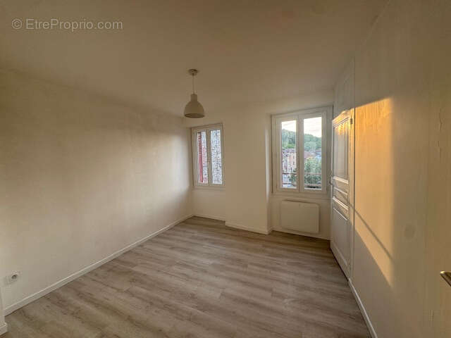 Appartement  100 m2 viriville - photo 6