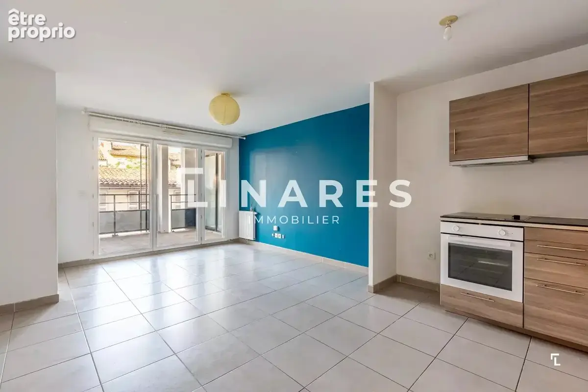 MASSILIA - Appartement T2 de 42m2 - Terrasse - Parking - 13006 - photo 3