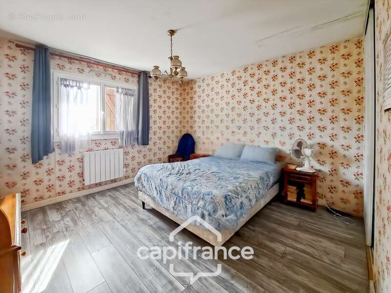 Maison avec sous sol total 6 pièces LE CHATELET (18) - photo 25