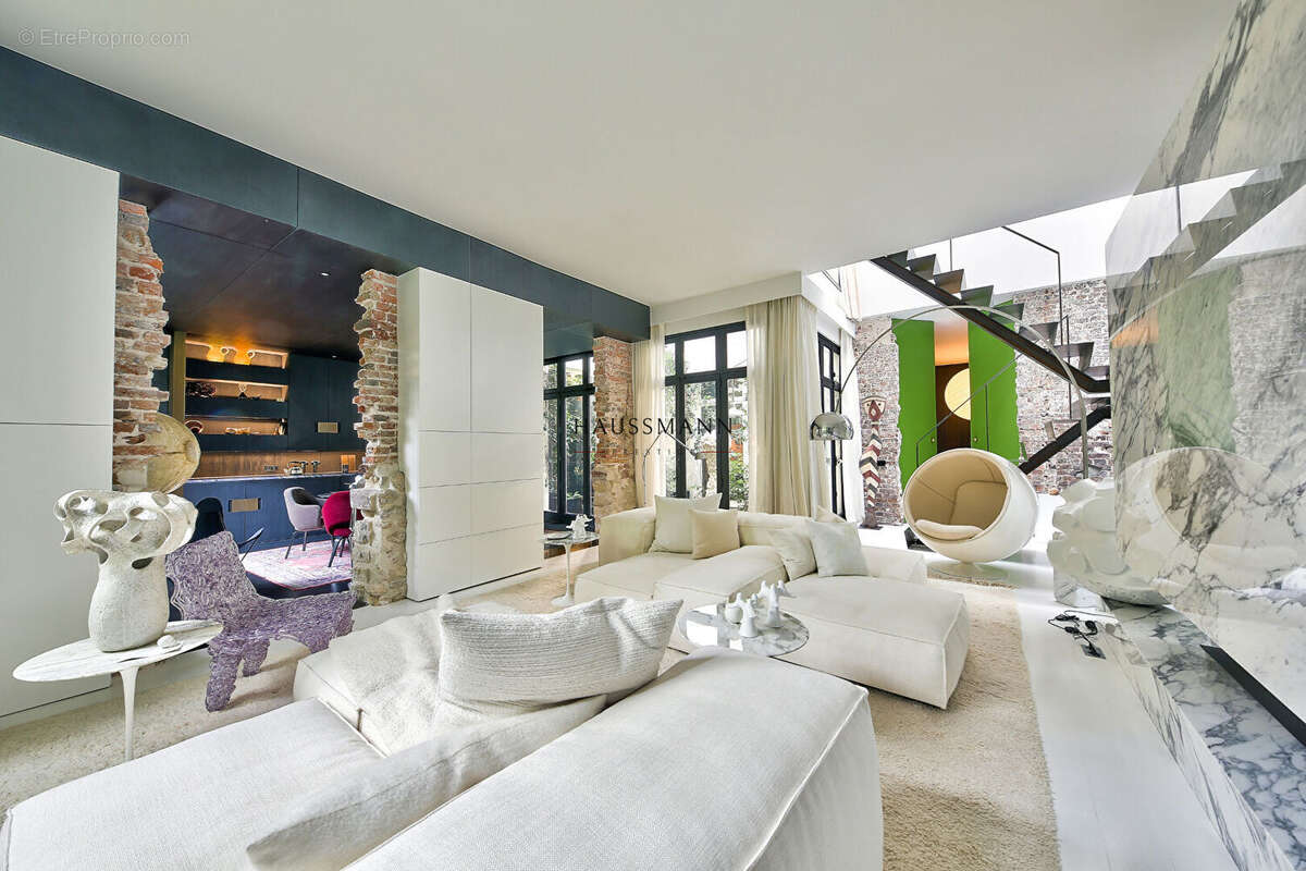 Appartement à PARIS-18E