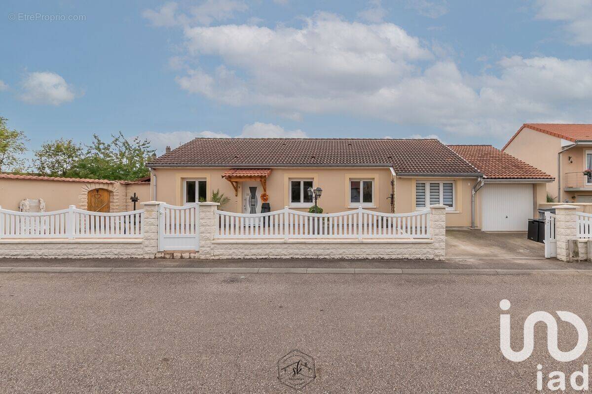Photo 1 - Maison à MAIZIERES-LES-METZ