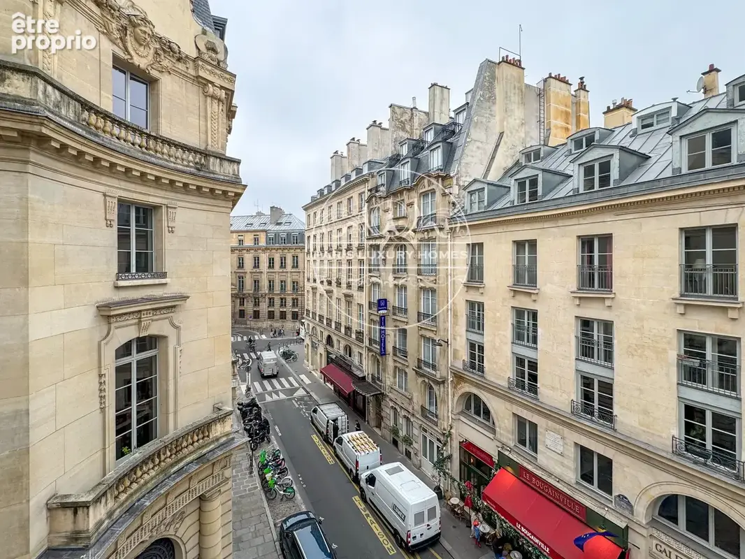 Magnifique appartement rénové à Paris 2ème ! - photo 2
