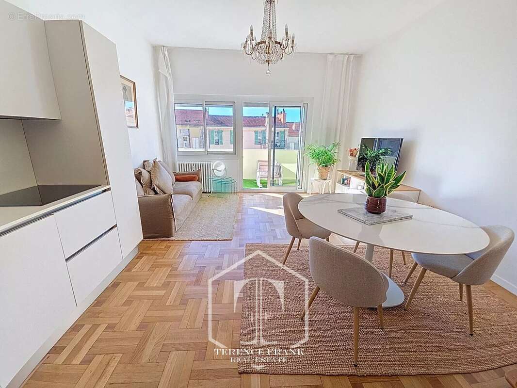 Appartement à NICE