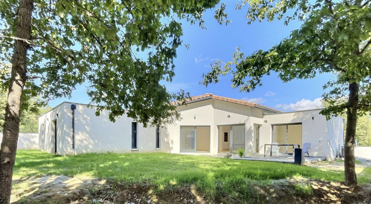 Maison à LAVAUR