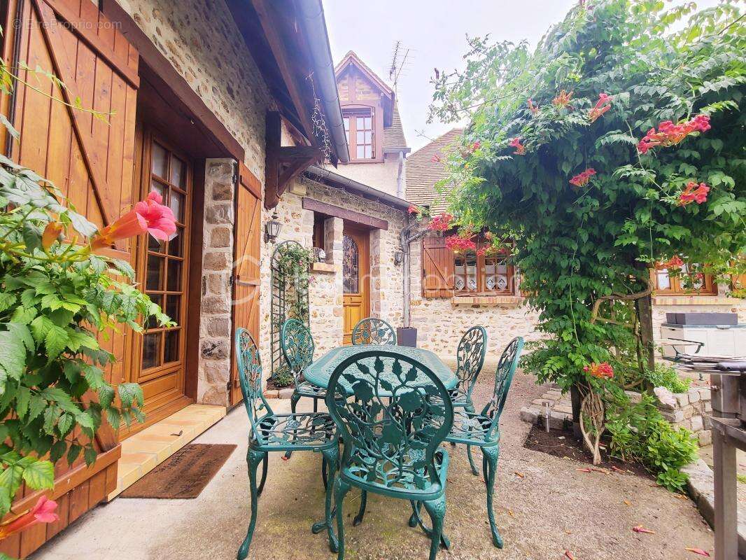 Maison à BOISSY-SOUS-SAINT-YON