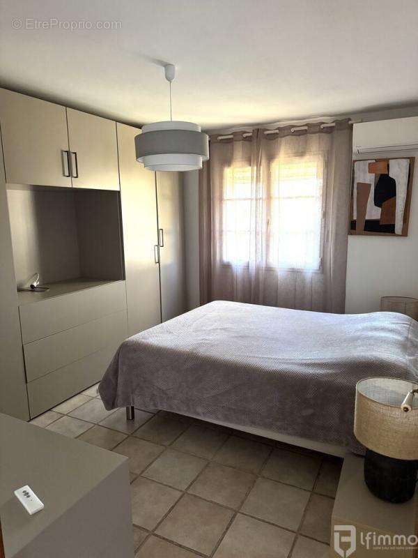 Maison à PORT-SAINT-LOUIS-DU-RHONE