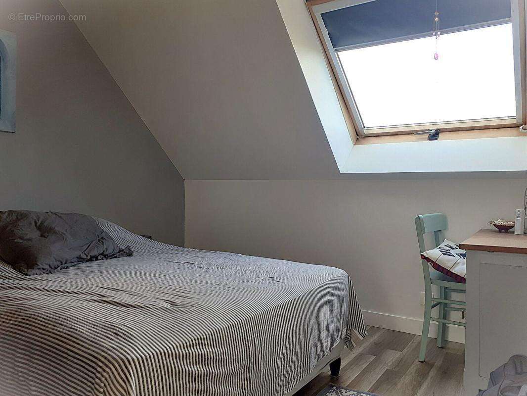 Maison 3 chambres avec jardin clos au DRENNEC (29 860) - photo 9