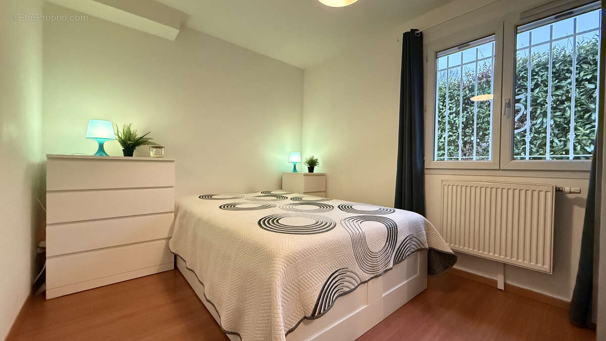 Maison à PREVESSIN-MOENS