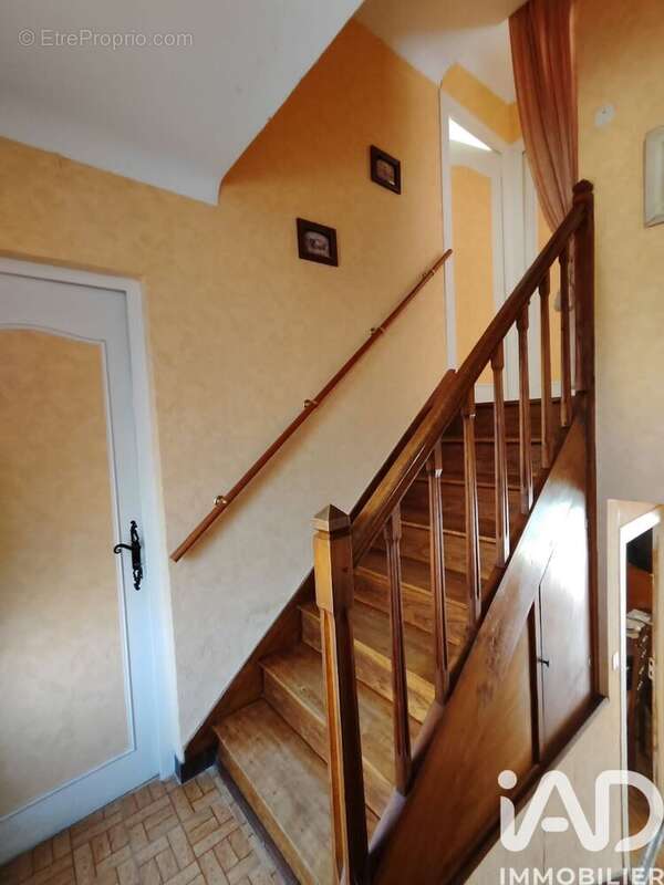 Maison 90 m² à Sarlat-La-Caneda  - photo 5