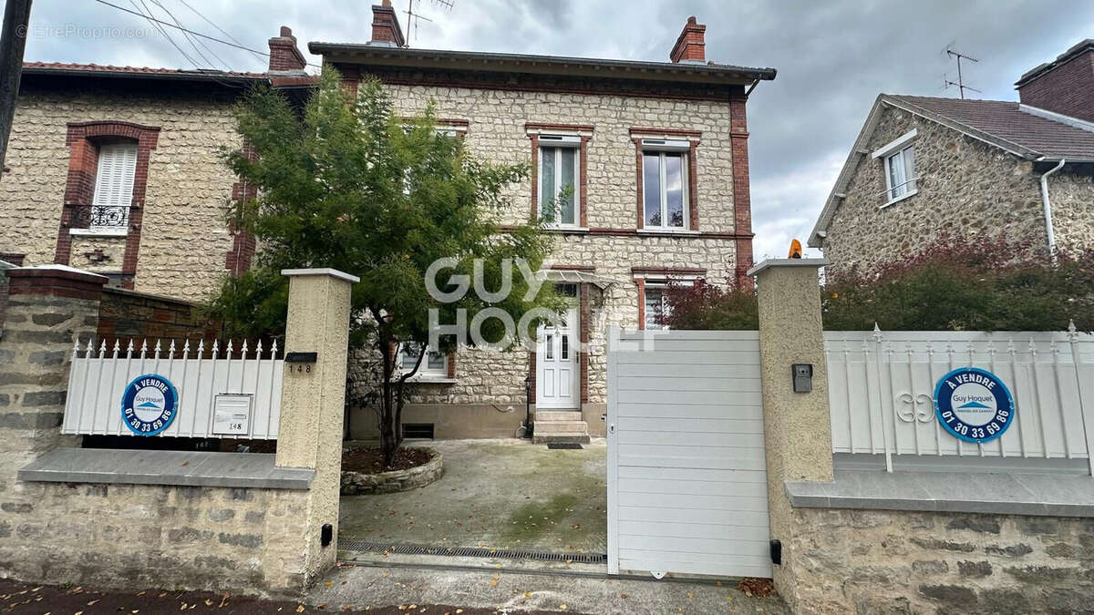 Maison à MANTES-LA-JOLIE