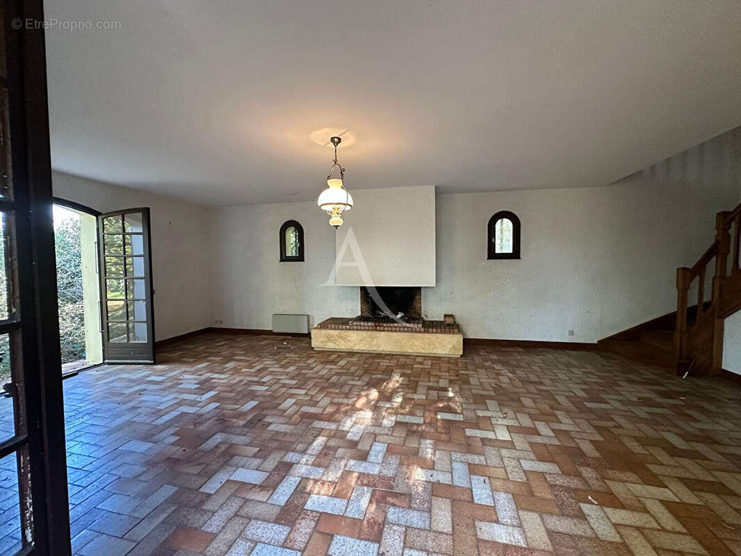 Maison à BUZET-SUR-TARN